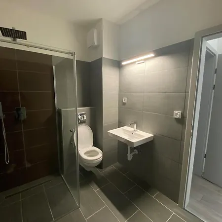 Sunshine At The Balaton - 100m From The Beach, Walking Distance From Centrum, Shops And Restaurants Daire Balatonlelle