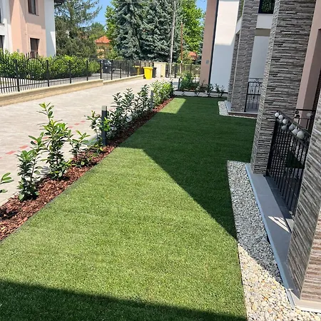 Sunshine At The Balaton - 100m From The Beach, Walking Distance From Centrum, Shops And Restaurants