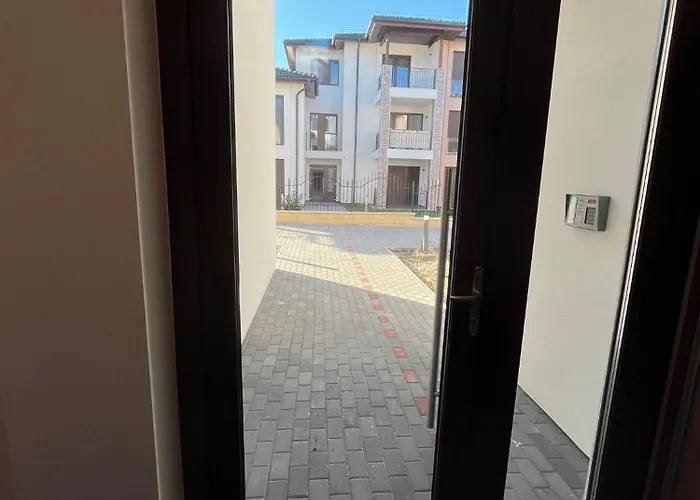 Sunshine At The Balaton - 100m From The Beach, Walking Distance From Centrum, Shops And Restaurants Balatonlelle