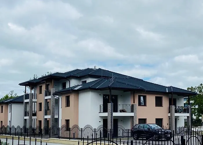 Sunshine At The Balaton - 100m From The Beach, Walking Distance From Centrum, Shops And Restaurants *